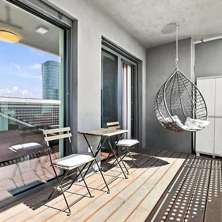 Apartmán Stylish By Stadium With Balcony Bratislava